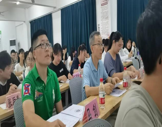 海南师范大学数学与统计学院第七届数学文化节之数学之星最强争霸赛
