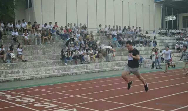 青春似火，激情无限——记海南师范大学数学与统计学院第四届运动会