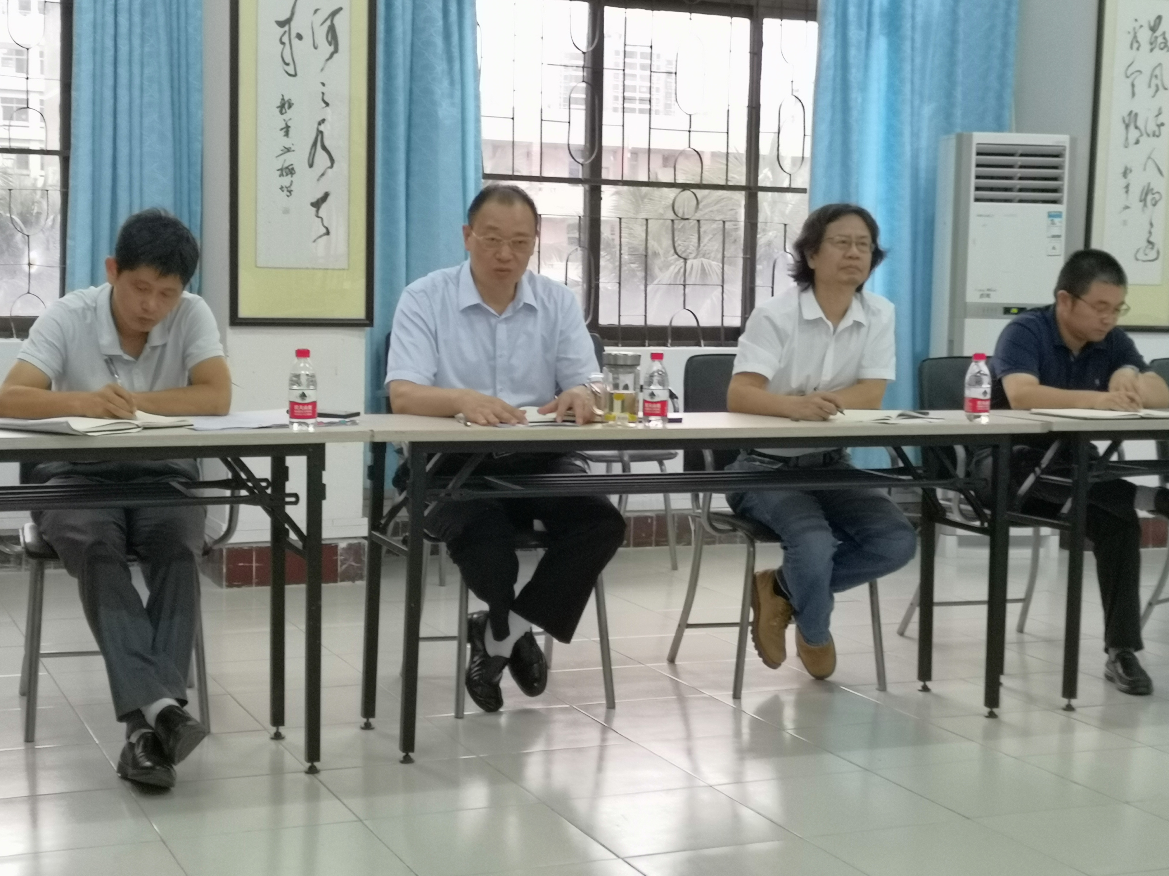 李森副校长到数学与统计学院调研