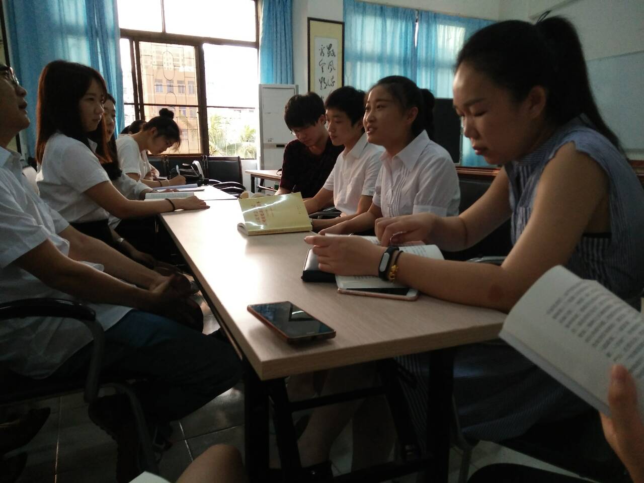记数学与统计学院第二学生党支部通表大会及“两学一做”大会